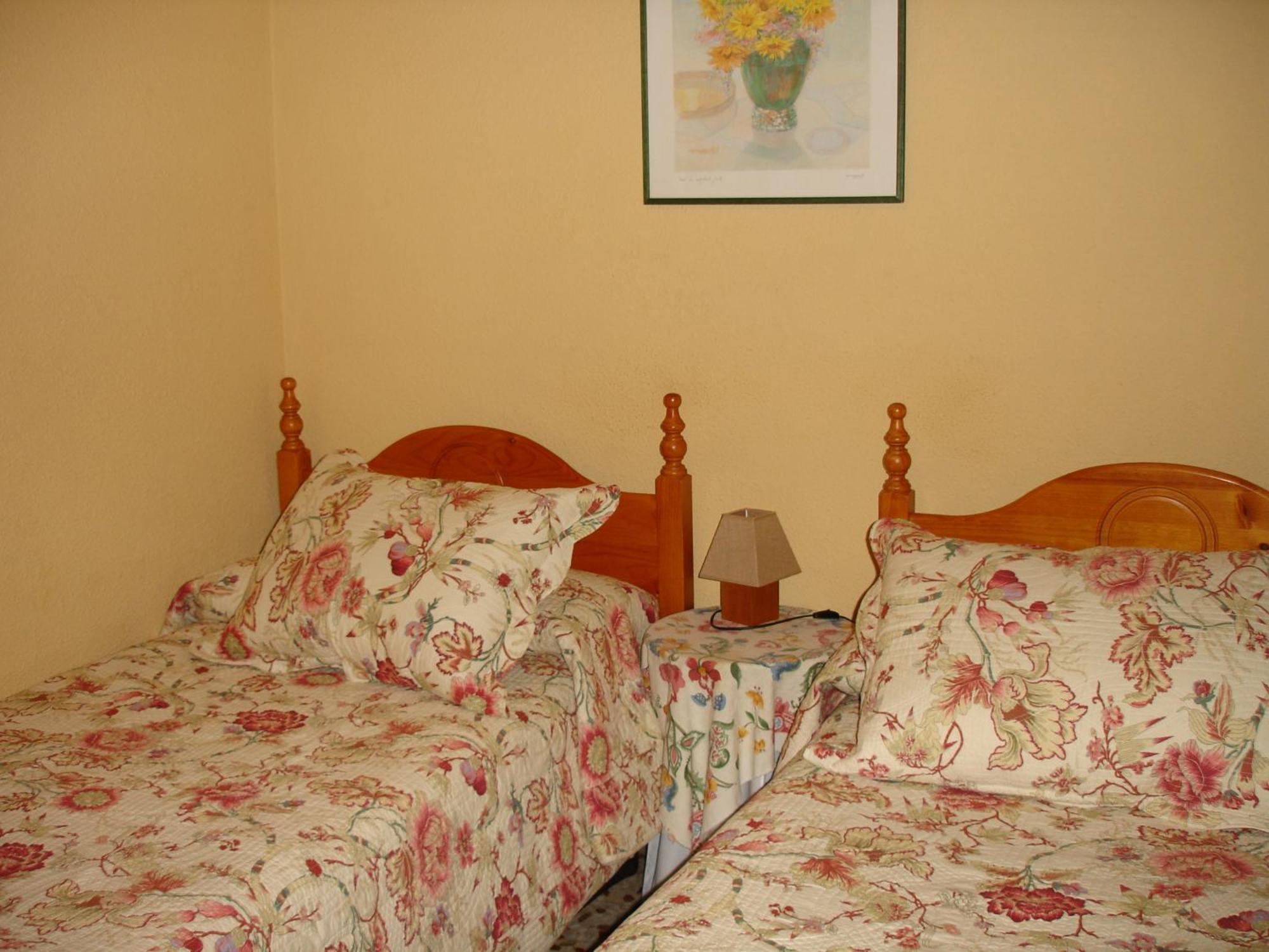 Hostal Puerta Bonita Vista Alegre 마드리드 외부 사진