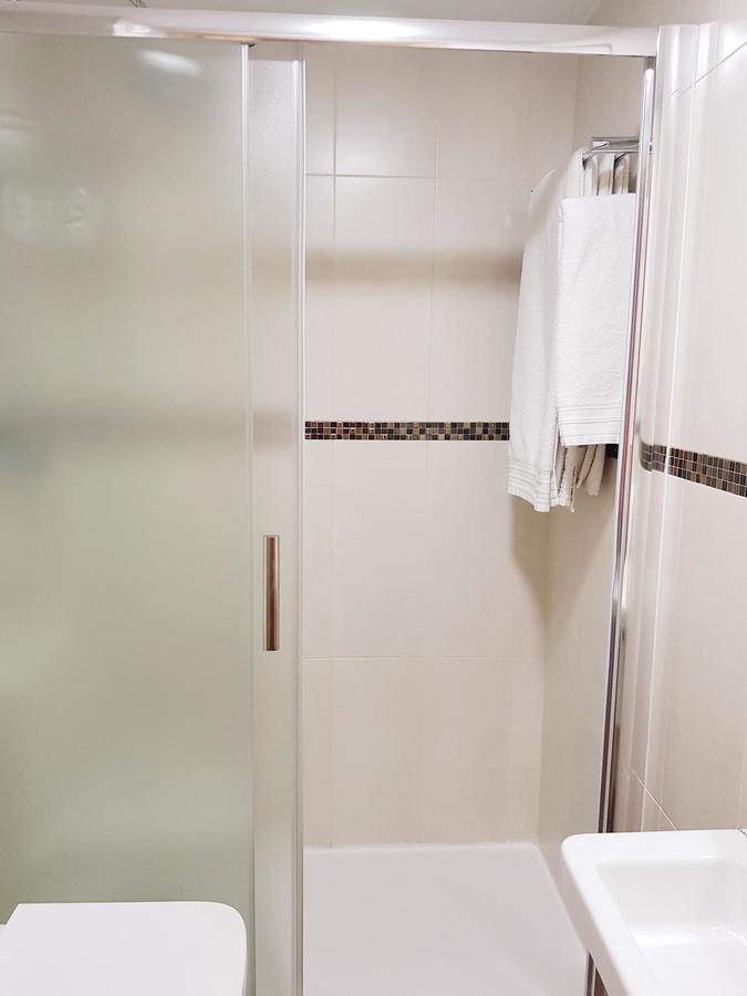 Hostal Puerta Bonita Vista Alegre 마드리드 외부 사진